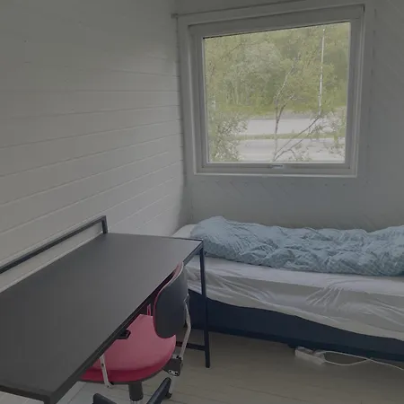 Stort Hus Med Mye Plass I Sentralt I וילה טרומסה